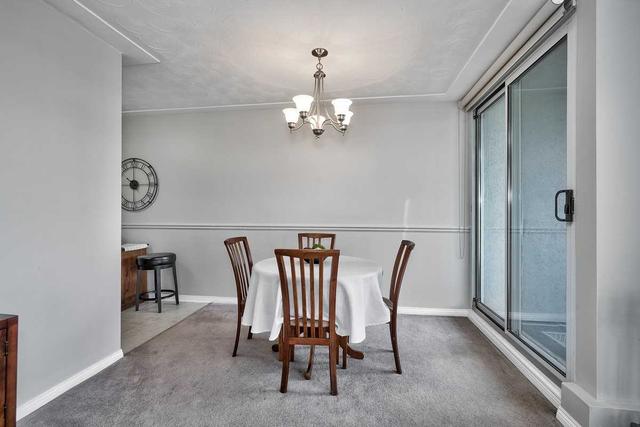 1006 - 30 Harrisford St, Condo with 2 bedrooms, 2 bathrooms and 1 parking in Hamilton ON | Image 3