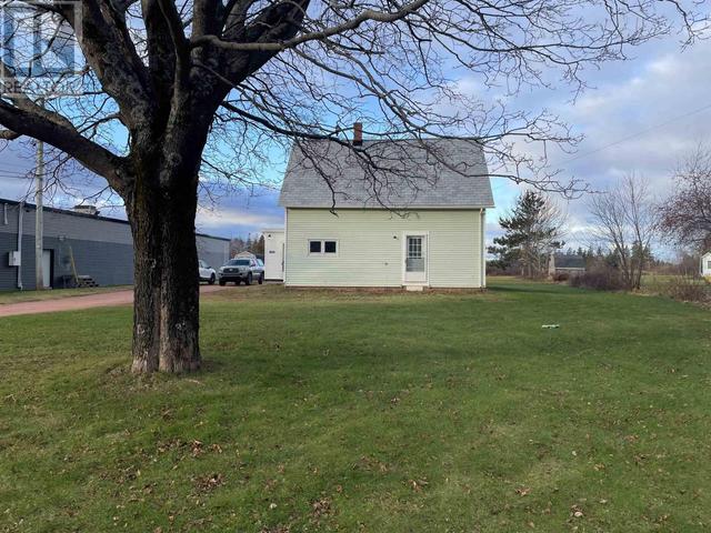 225 Church Street, House detached with 5 bedrooms, 1 bathrooms and null parking in Tignish PE | Image 1
