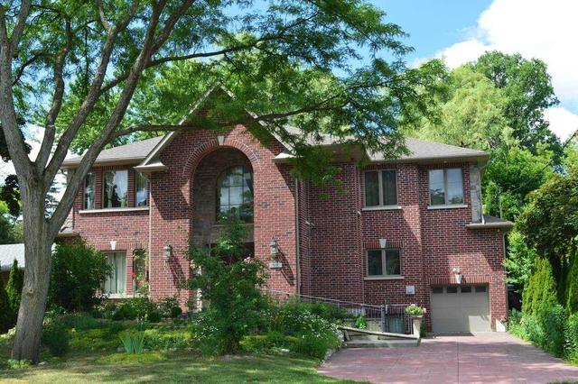 98 Burbank Dr, House detached with 6 bedrooms, 6 bathrooms and 5 parking in Toronto ON | Image 1