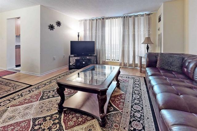 1712 - 18 Knight Bridge Rd, Condo with 3 bedrooms, 2 bathrooms and 1 parking in Brampton ON | Image 9