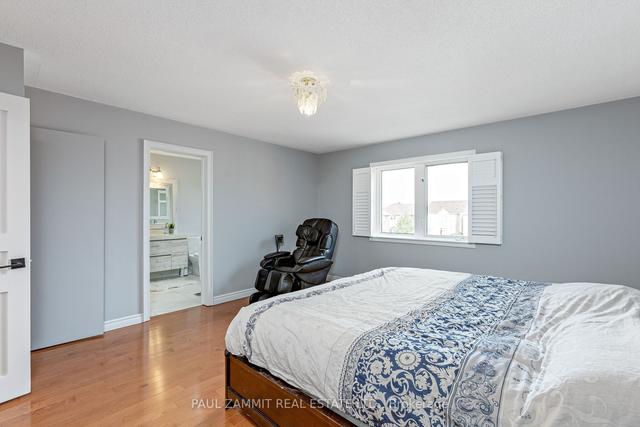 32 Cashmere Cres, House detached with 4 bedrooms, 5 bathrooms and 5 parking in Markham ON | Image 11