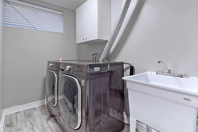 2164 St Clair Ave W, House semidetached with 4 bedrooms, 4 bathrooms and 3 parking in Toronto ON | Image 28