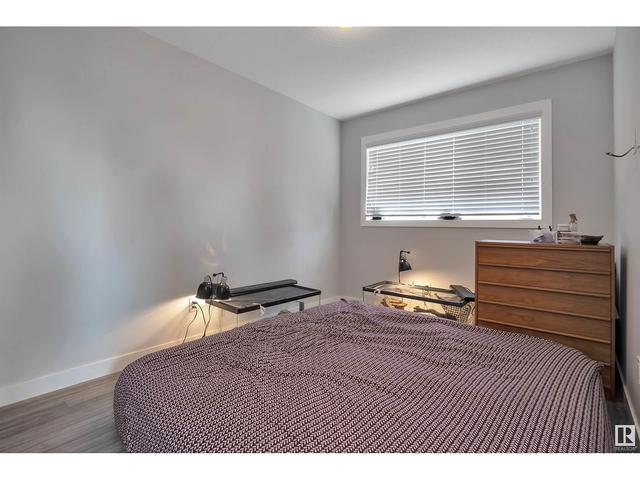 16309 100 Av Nw, House attached with 3 bedrooms, 2 bathrooms and null parking in Edmonton AB | Image 20