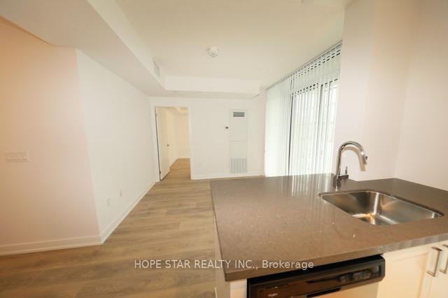 1001 - 50 Wellesley St E, Condo with 1 bedrooms, 1 bathrooms and 0 parking in Toronto ON | Image 5