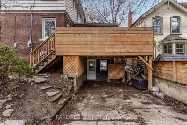 897 Manning Ave, House semidetached with 1 bedrooms, 1 bathrooms and 0 parking in Toronto ON | Image 9