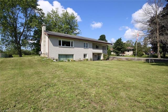 46 Slash Road, House detached with 4 bedrooms, 2 bathrooms and null parking in Greater Napanee ON | Image 3