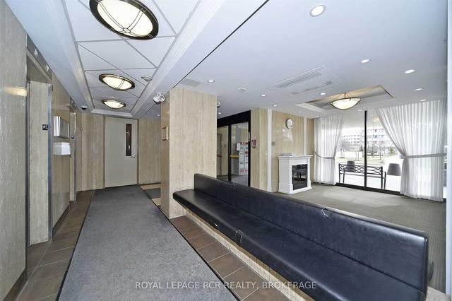 1506 - 735 Don Mills Rd, Condo with 2 bedrooms, 1 bathrooms and 1 parking in Toronto ON | Image 32