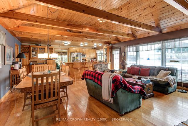 1955b Owl's Nest Rd, House detached with 3 bedrooms, 7 bathrooms and 6 parking in French River ON | Image 4