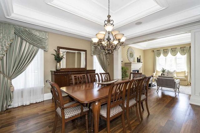 7 Autumn Wind Crt, House detached with 4 bedrooms, 7 bathrooms and 8 parking in Vaughan ON | Image 4