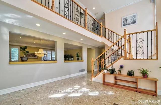 18 Bernadotte Dr, House detached with 5 bedrooms, 8 bathrooms and 15 parking in Markham ON | Image 14