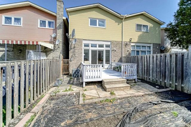 71 Rakewood Cres, House semidetached with 4 bedrooms, 4 bathrooms and 3 parking in Toronto ON | Image 24