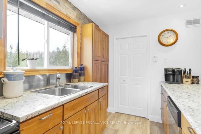 21259 Highway 62, House detached with 2 bedrooms, 2 bathrooms and 15 parking in Tudor and Cashel ON | Image 5