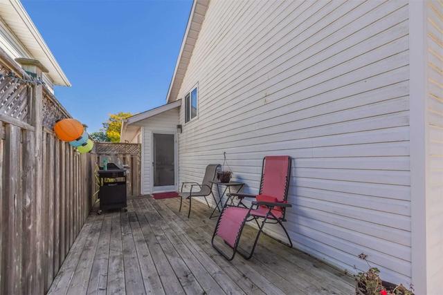 52 Dawn Cres, House detached with 3 bedrooms, 3 bathrooms and 4 parking in Cambridge ON | Image 35