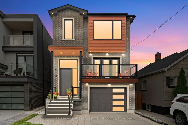 11 Thirty Second St, House detached with 3 bedrooms, 4 bathrooms and 3 parking in Toronto ON | Image 12