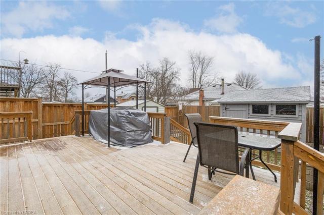 169 Terrace Hill Street, House detached with 2 bedrooms, 1 bathrooms and 2 parking in Brantford ON | Image 24