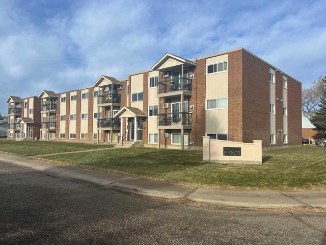 6 - 398 16 Street Ne, Condo with 1 bedrooms, 1 bathrooms and 1 parking in Medicine Hat AB | Image 1