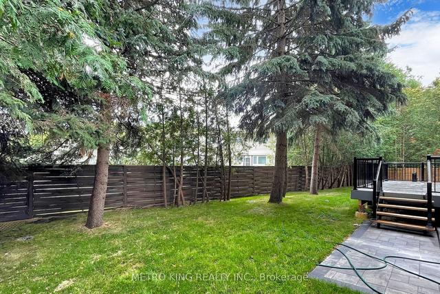 29 Briarfield Dr, House detached with 4 bedrooms, 6 bathrooms and 9 parking in Toronto ON | Image 32