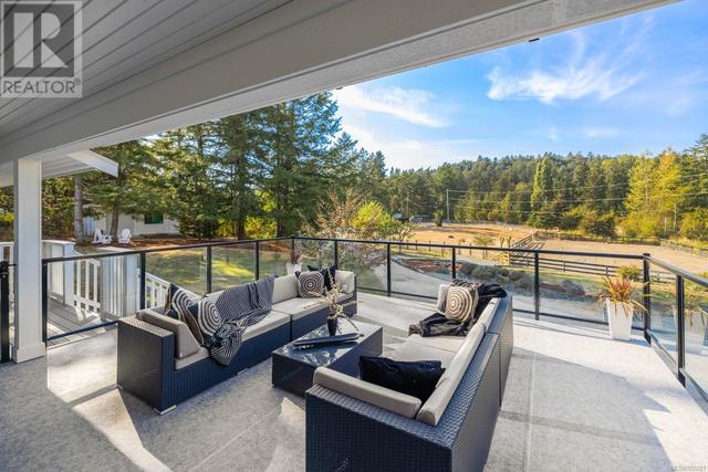4821 Elk Rd, House detached with 7 bedrooms, 6 bathrooms and 10 parking in Saanich BC | Image 23