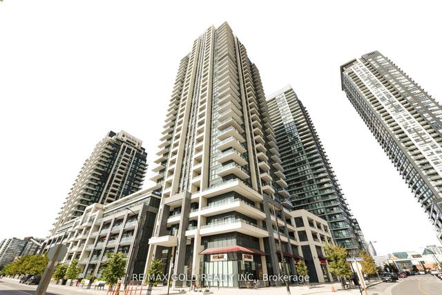 th 18 - 4055 Parkside Village Dr, Condo with 2 bedrooms, 3 bathrooms and 1 parking in Mississauga ON | Image 1