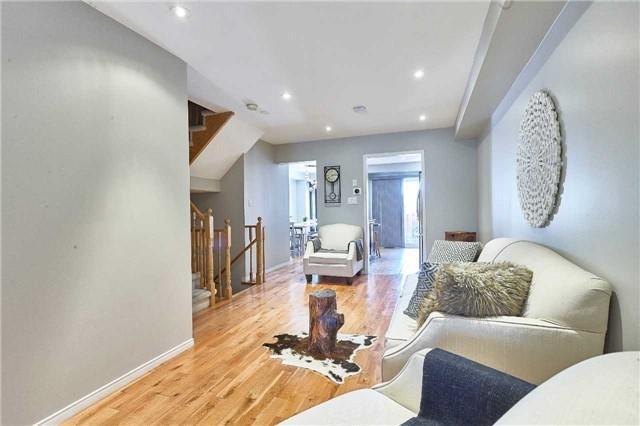 7 Brind Sheridan Crt, House attached with 3 bedrooms, 3 bathrooms and 2 parking in Ajax ON | Image 2