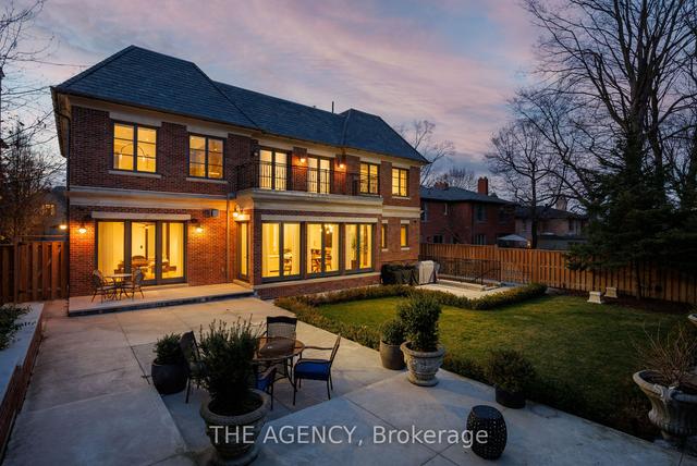 33 Stratheden Rd, House detached with 5 bedrooms, 9 bathrooms and 6 parking in Toronto ON | Image 33