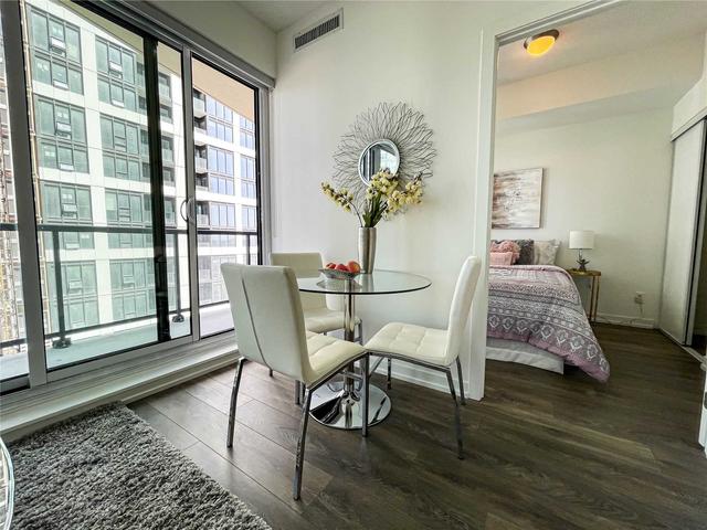 1211 - 49 East Liberty St, Condo with 2 bedrooms, 2 bathrooms and 1 parking in Toronto ON | Image 19