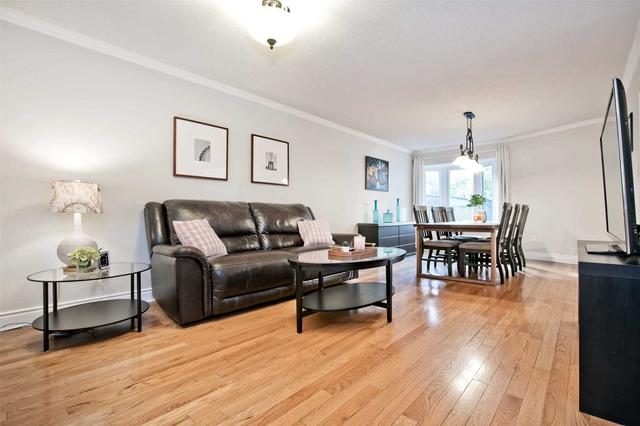 30 Rockford Crt, House detached with 3 bedrooms, 4 bathrooms and 5 parking in Vaughan ON | Image 1