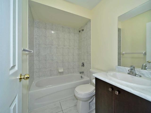 26 Ted Wray Circ, House attached with 3 bedrooms, 3 bathrooms and 2 parking in Toronto ON | Image 24