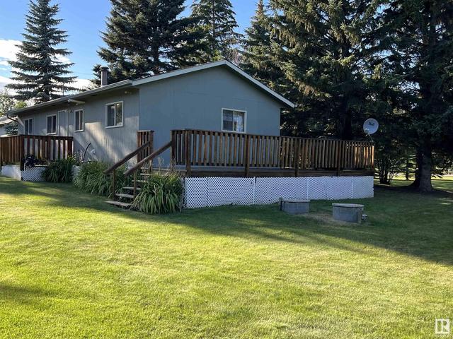 803 8 St, House detached with 3 bedrooms, 1 bathrooms and null parking in Norris Beach AB | Image 35
