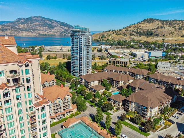 1129 Sunset Drive, House attached with 3 bedrooms, 2 bathrooms and 2 parking in Kelowna BC | Image 37