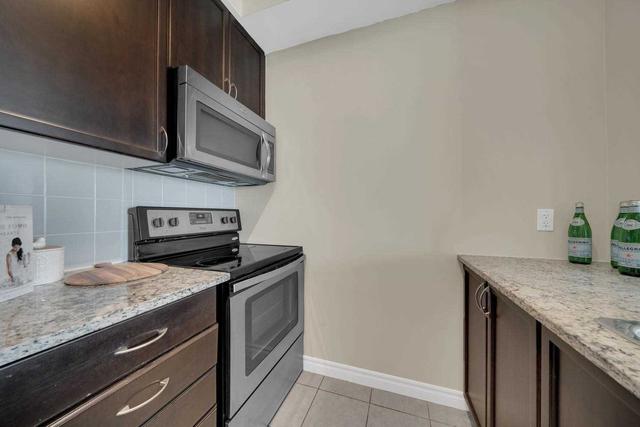 2317 - 339 Rathburn Rd, Condo with 2 bedrooms, 3 bathrooms and 1 parking in Mississauga ON | Image 31