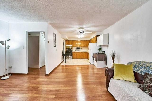 74 Halsey Ave, House attached with 3 bedrooms, 2 bathrooms and 3 parking in Toronto ON | Image 4