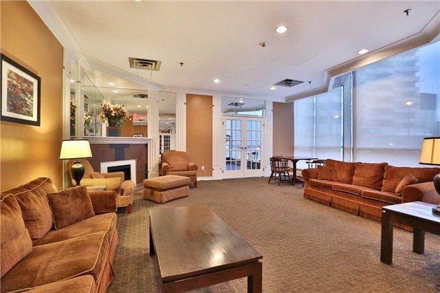 205 - 75 King St E, Condo with 2 bedrooms, 2 bathrooms and 1 parking in Mississauga ON | Image 19