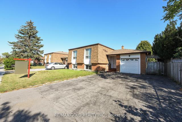 3630 Brandon Gate Dr, House detached with 3 bedrooms, 3 bathrooms and 7 parking in Mississauga ON | Image 1