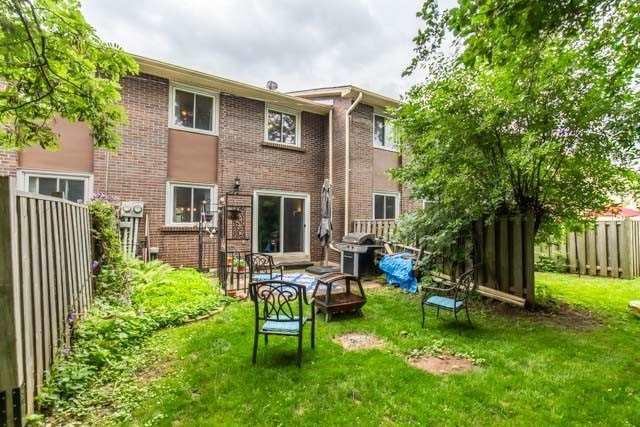 11 - 1456 Sixth Line, Townhouse with 3 bedrooms, 2 bathrooms and 1 parking in Oakville ON | Image 32