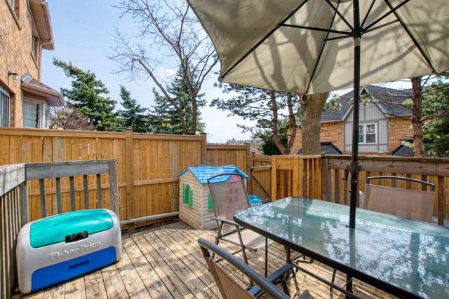 39 - 5950 Glen Erin Dr, Townhouse with 3 bedrooms, 3 bathrooms and 2 parking in Mississauga ON | Image 2