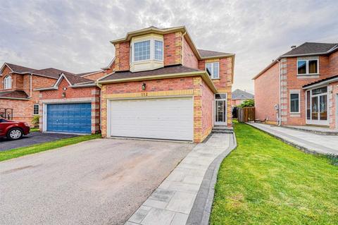 112 Cairncross Cres, House attached with 4 bedrooms, 6 bathrooms and 6 parking in Markham ON | Card Image