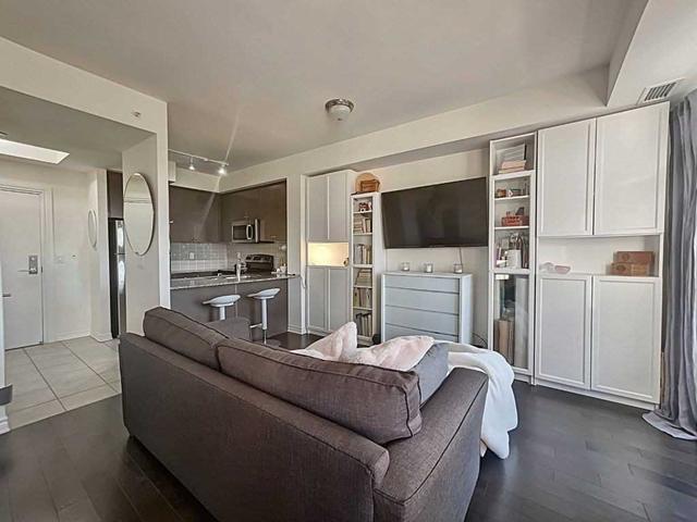 332 - 2300 Upper Middle Rd W, Condo with 1 bedrooms, 1 bathrooms and 1 parking in Oakville ON | Image 4