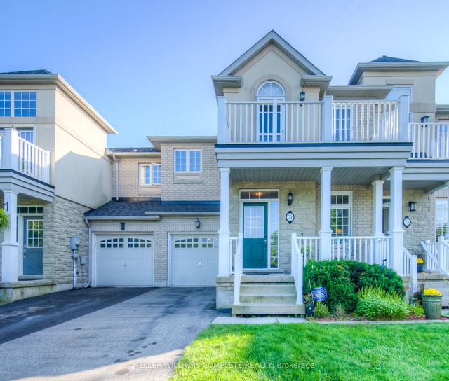 71 Greenstem Cres, House attached with 3 bedrooms, 3 bathrooms and 3 parking in Hamilton ON | Image 1