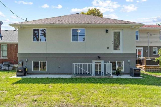 1714 Pillette Rd, Home with 2 bedrooms, 1 bathrooms and 1 parking in Windsor ON | Image 18