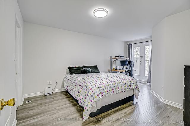 a13 - 108 Finch Ave W, Townhouse with 2 bedrooms, 2 bathrooms and 1 parking in Toronto ON | Image 6