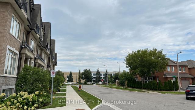 27 - 181 Parktree Dr, House attached with 1 bedrooms, 1 bathrooms and 1 parking in Vaughan ON | Image 9