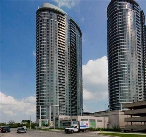 922 - 135 Village Green Sq, Condo with 2 bedrooms, 2 bathrooms and 1 parking in Toronto ON | Image 1