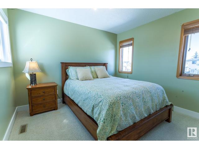 3244 36b Av Nw, House detached with 5 bedrooms, 3 bathrooms and null parking in Edmonton AB | Image 37