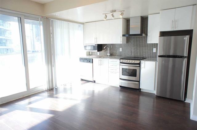 505 - 352 Front St W, Condo with 2 bedrooms, 1 bathrooms and 0 parking in Toronto ON | Image 1