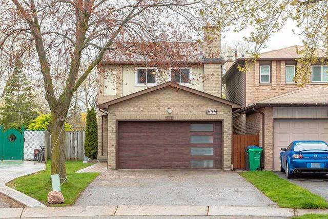 656 Greycedar Cres, House detached with 3 bedrooms, 3 bathrooms and 5 parking in Mississauga ON | Image 1