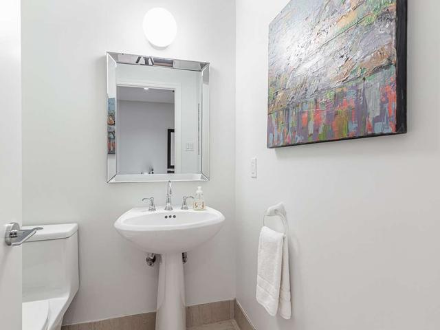 313 - 77 Avenue Rd, Condo with 2 bedrooms, 3 bathrooms and 2 parking in Toronto ON | Image 20