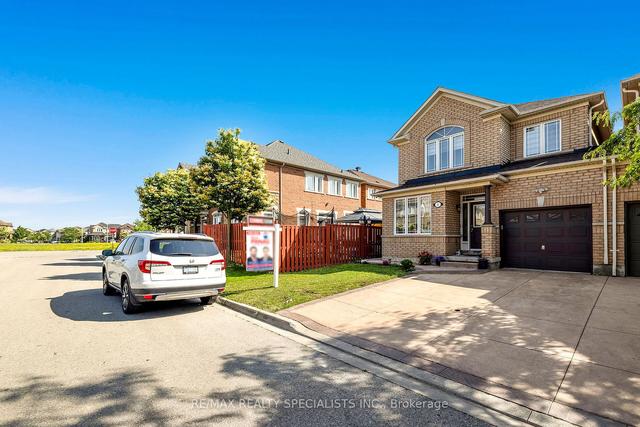4 Percy Gate, House detached with 3 bedrooms, 4 bathrooms and 4 parking in Brampton ON | Image 35
