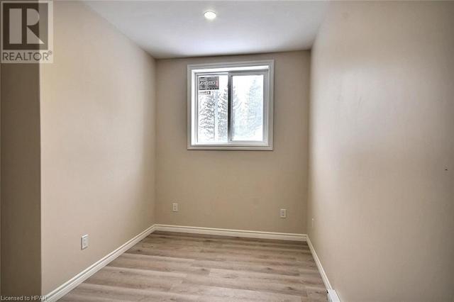 80 Albert Street Unit# 103, Condo with 2 bedrooms, 1 bathrooms and null parking in Central Huron ON | Image 1