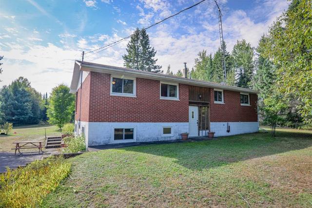 55 Deer Lake Rd, House detached with 4 bedrooms, 2 bathrooms and 6.5 parking in Perry ON | Image 1